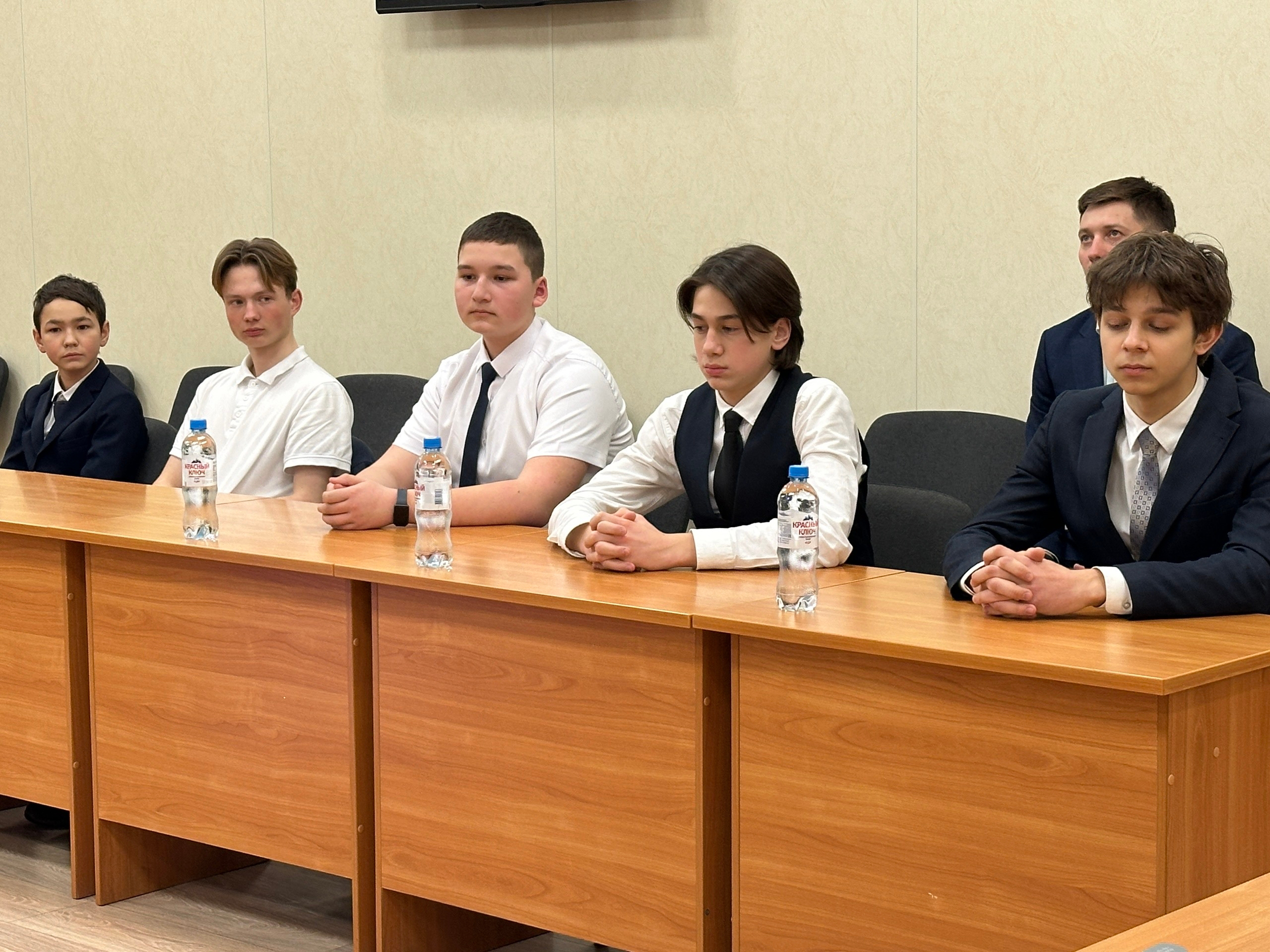 Встреча студентов с главой Демского района Иваном Анатольевич Ивановым